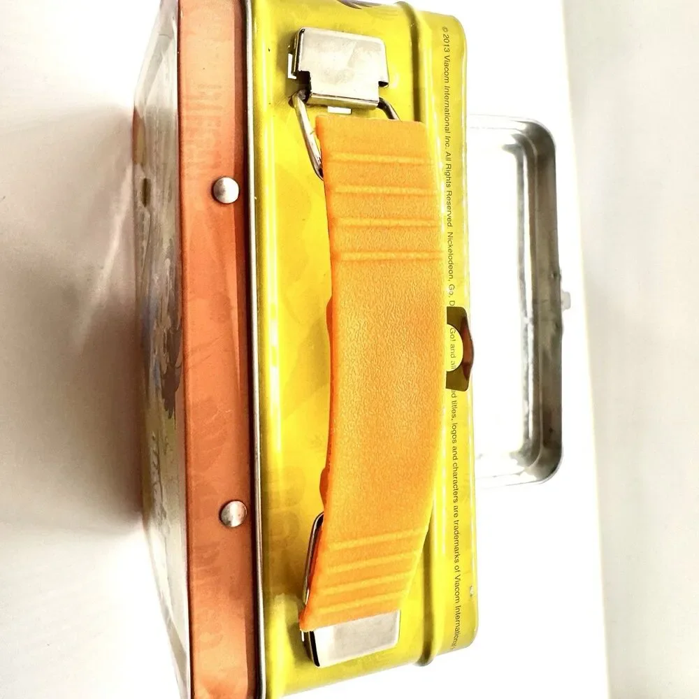 Go Diego Go Dinosaur Mission Tin Lunch Box Nick Jr 2013 Viacom Yellow Orange